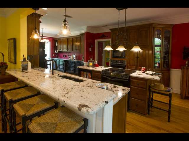610 Page Pl, Canton, GA 30114 photo 3