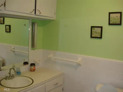 2405 30th St, Valley, AL 36854 photo 13