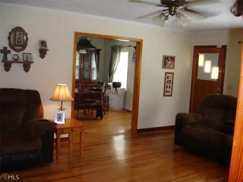 2405 30th St, Valley, AL 36854 photo 9