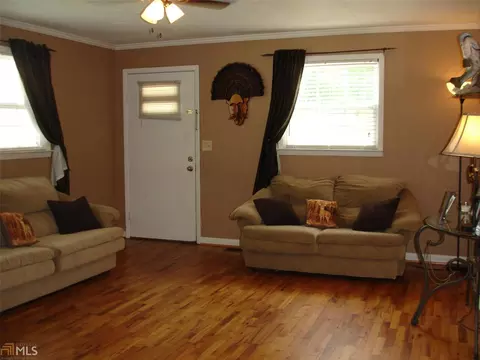 2405 30th St, Valley, AL 36854 photo 6
