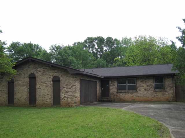 2293 Lanier Pl, Morrow, GA 30260 photo 1