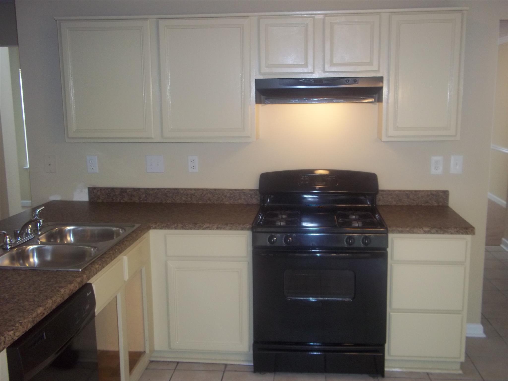 3861 Sautee Trl, Conley, GA 30288 photo 8