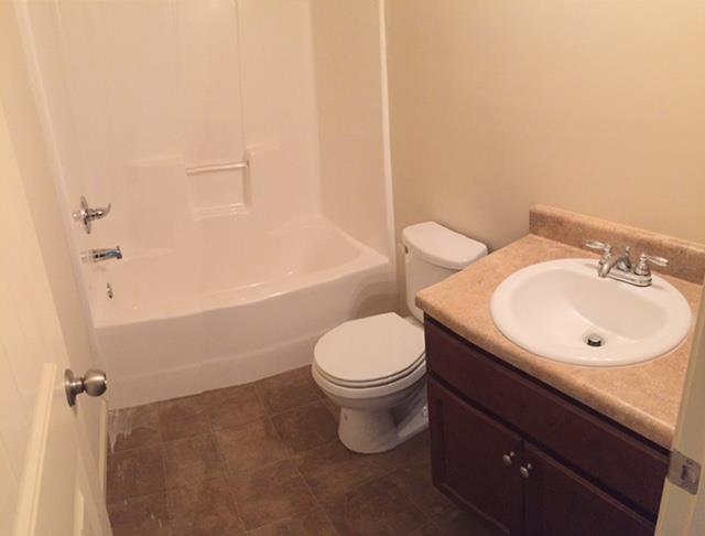 413 Cathedral Dr, Mcdonough, GA 30253 photo 8