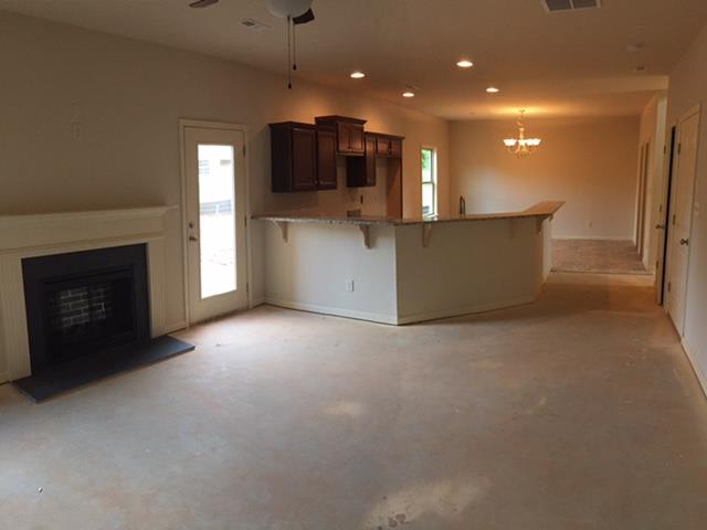 413 Cathedral Dr, Mcdonough, GA 30253 photo 4