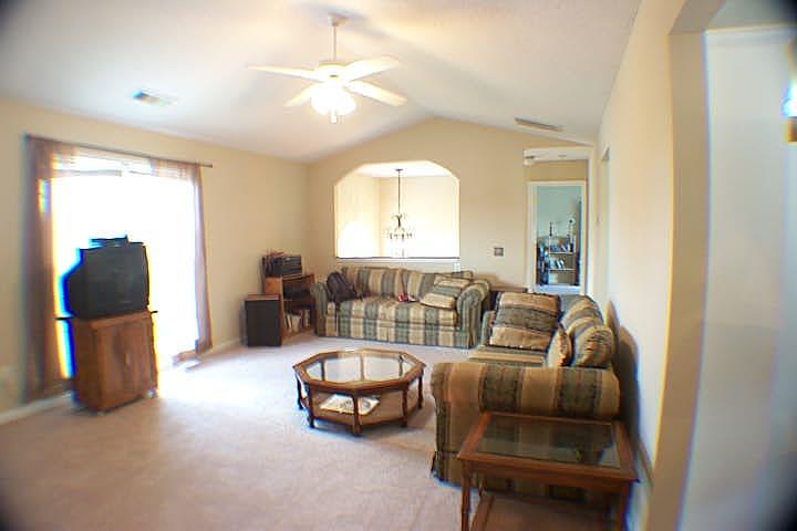 1004 Maggie Dr, Bethlehem, GA 30620 photo 8
