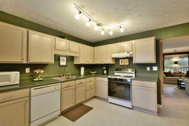 3612 Regency Park Dr, Duluth, GA 30096 photo 4