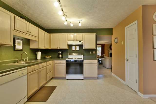 3612 Regency Park Dr, Duluth, GA 30096 photo 5