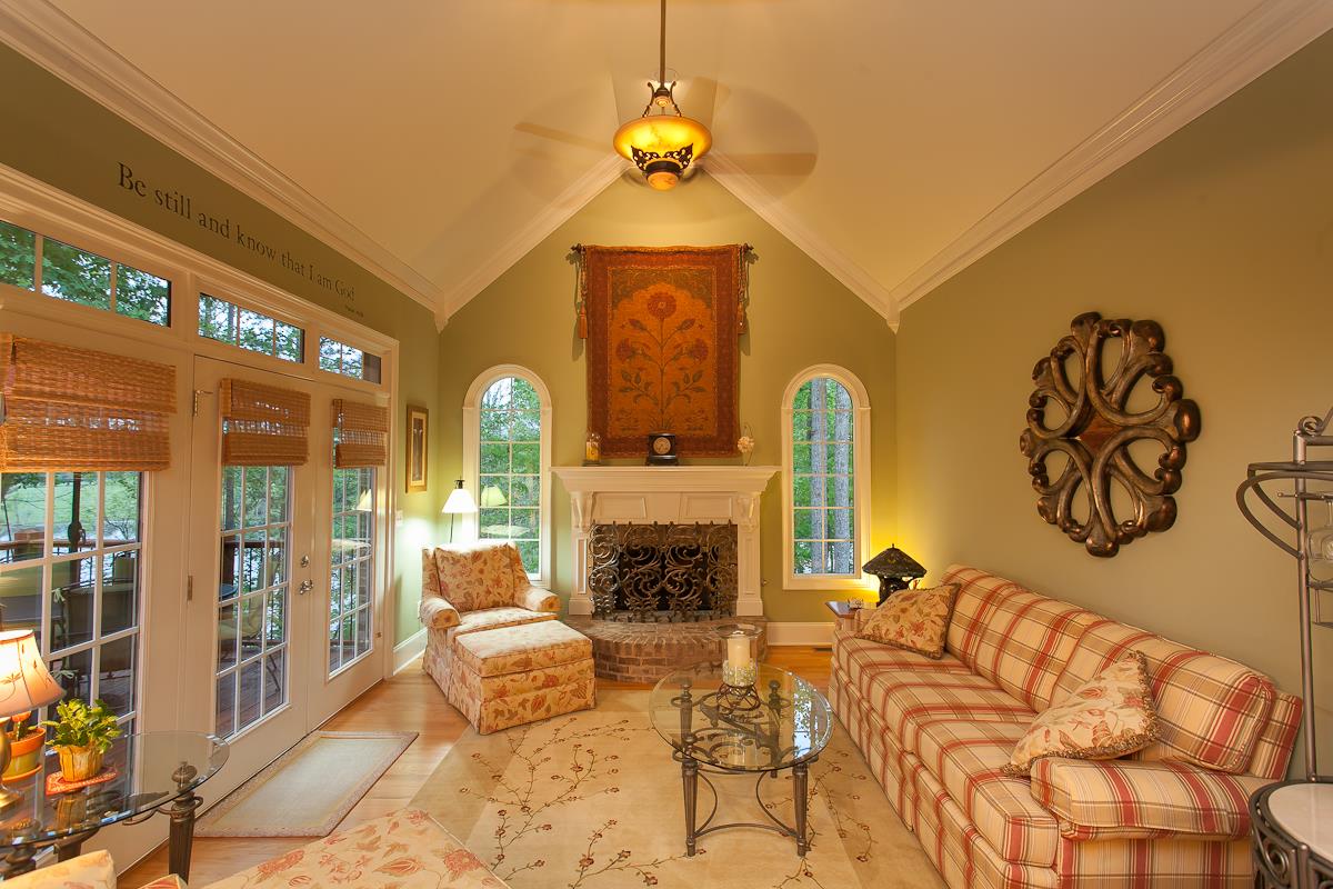411 Lakeshore Dr, Monroe, GA 30655 photo 9