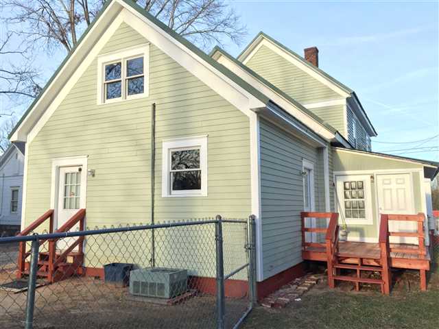 13 E Wright St, Winder, GA 30680 photo 3