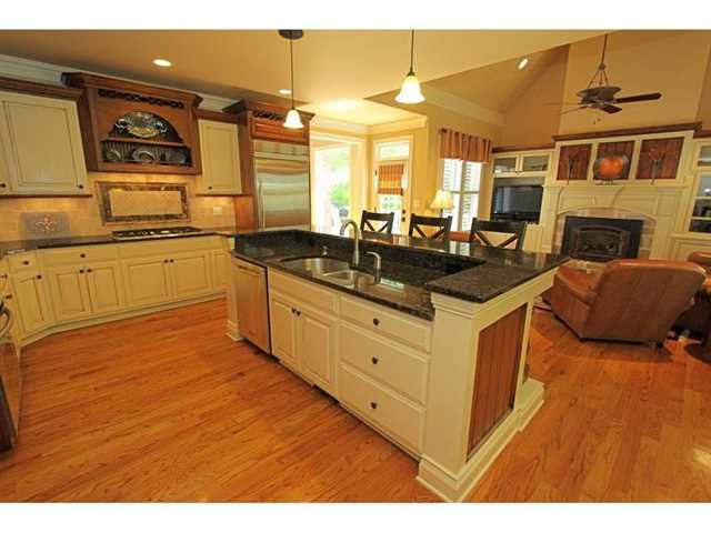 8625 Glasgow Pt, Duluth, GA 30097 photo 11