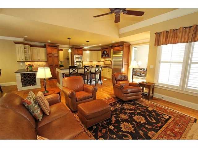 8625 Glasgow Pt, Duluth, GA 30097 photo 14
