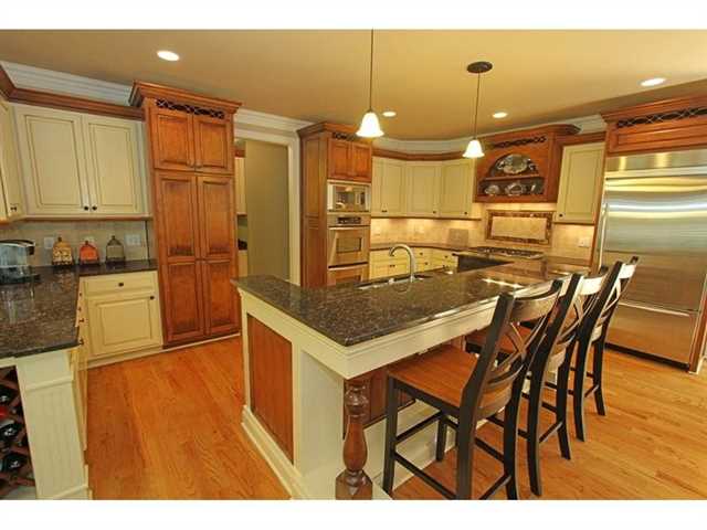 8625 Glasgow Pt, Duluth, GA 30097 photo 9
