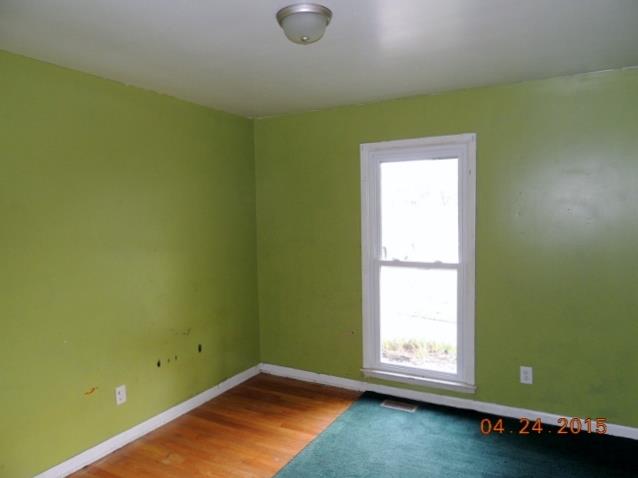 100 Corbin Ave, Warner Robins, GA 31088 photo 4