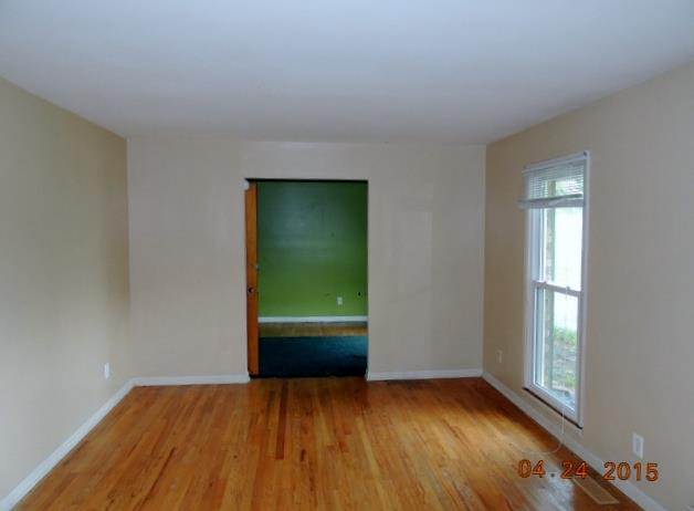 100 Corbin Ave, Warner Robins, GA 31088 photo 5