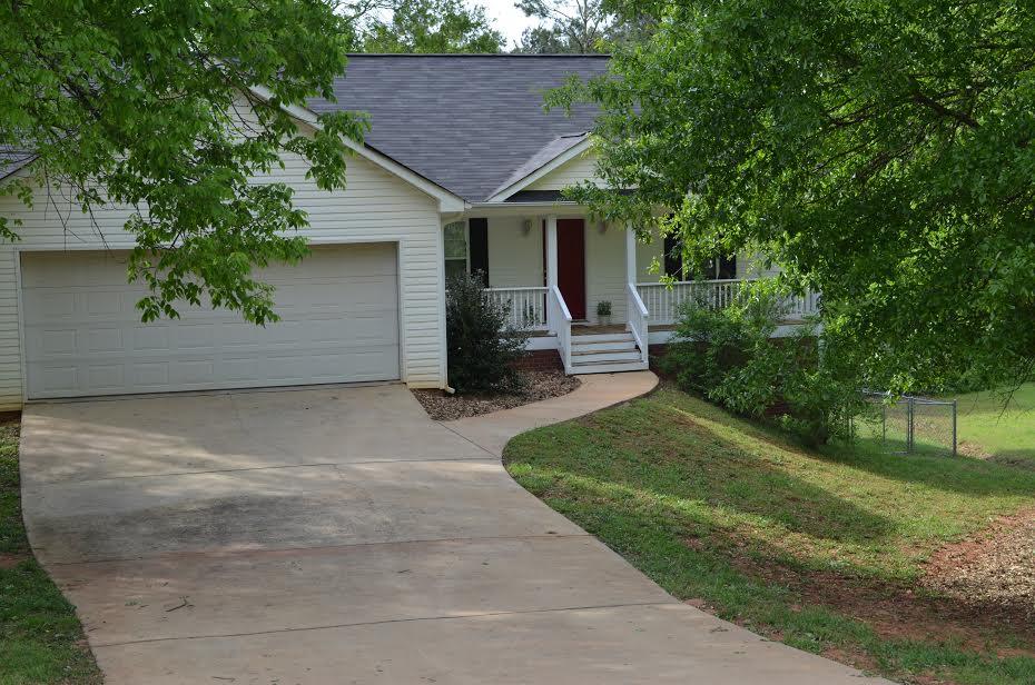 185 Hannah Dr, Colbert, GA 30628 photo 1