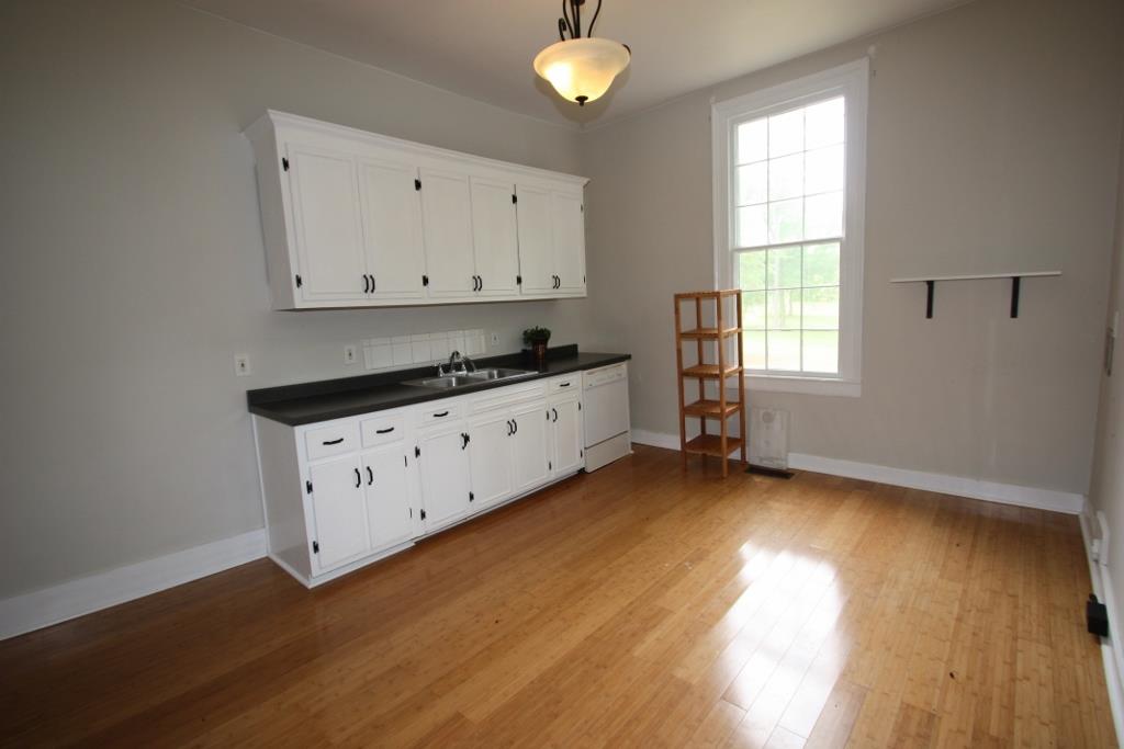 328 Upper Glass Brg, Lagrange, GA 30240 photo 4