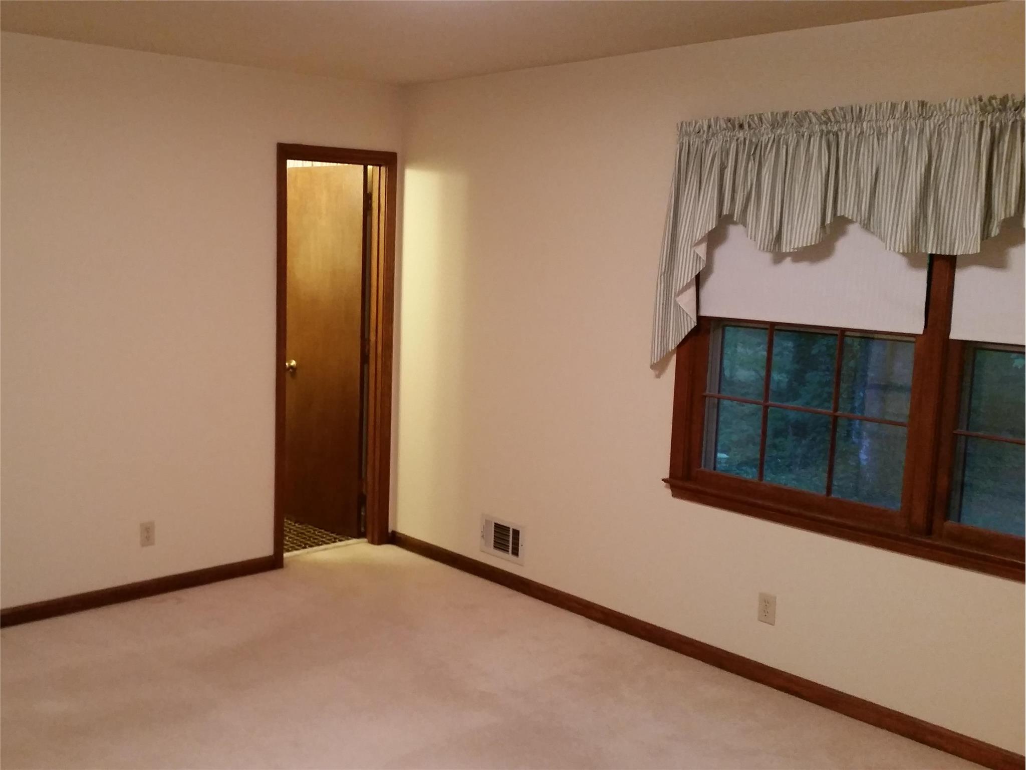 2275 Village Dr, Covington, GA 30016 photo 16