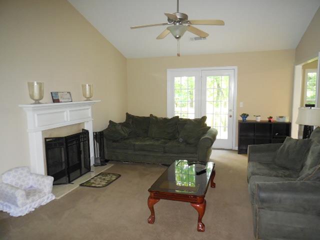 1367 Lance Cir, Winder, GA 30680 photo 2