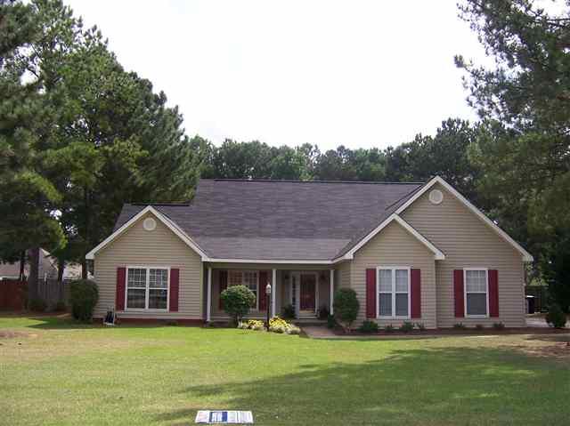305 Oxton Ct, Warner Robins, GA 31088 photo 2