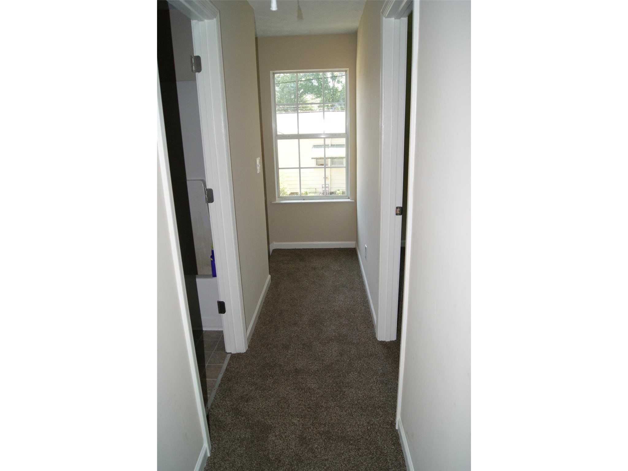 136 Atha St, Monroe, GA 30655 photo 4