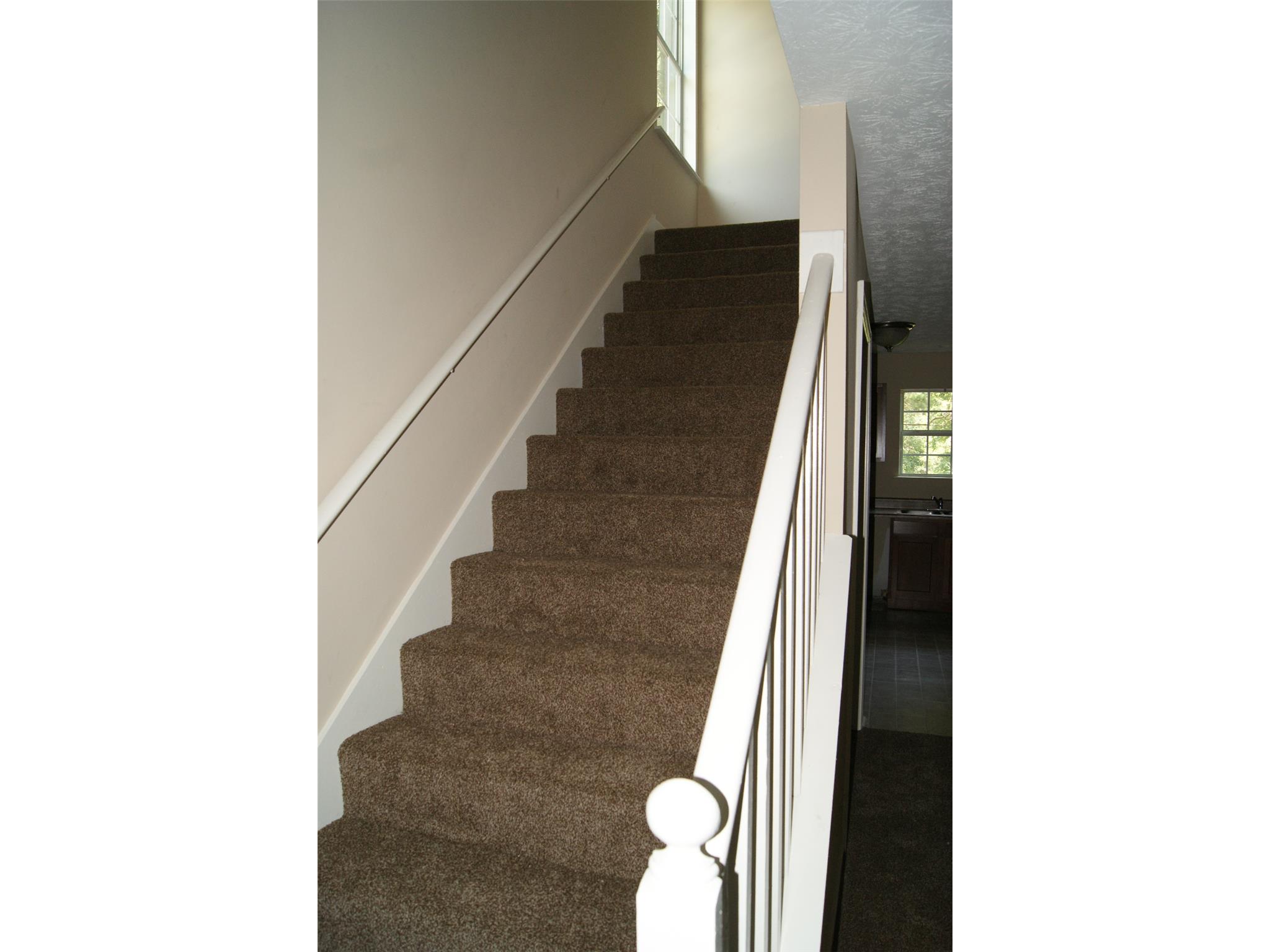 136 Atha St, Monroe, GA 30655 photo 3
