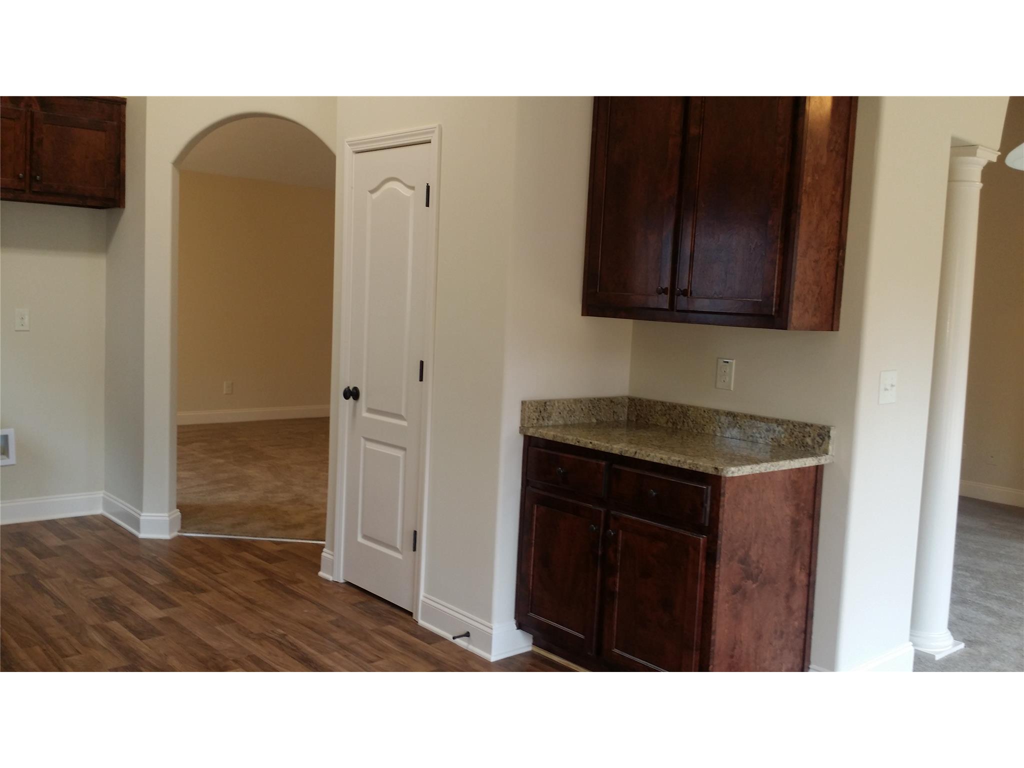 85 Cherohala Ct, Covington, GA 30016 photo 3