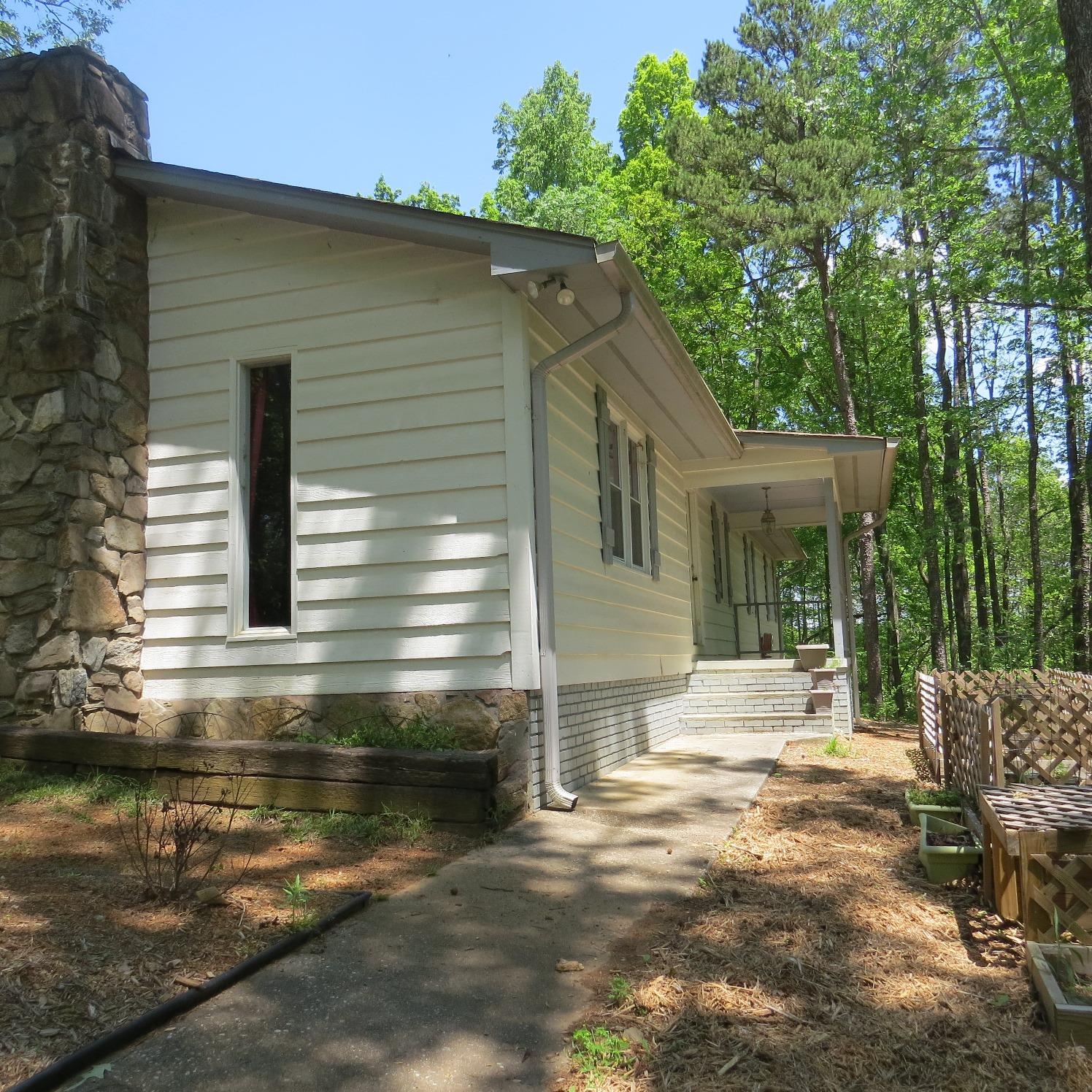 67 Sherwood St, Toccoa, GA 30577 photo 5