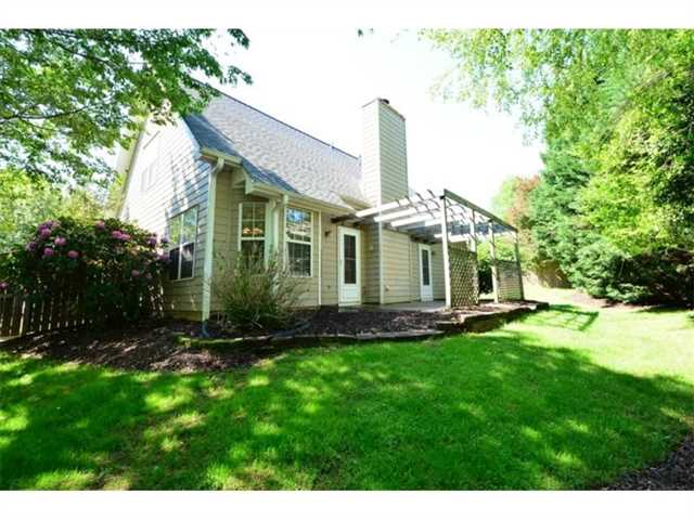 3374 Windsor Valley Ct, Duluth, GA 30096 photo 3