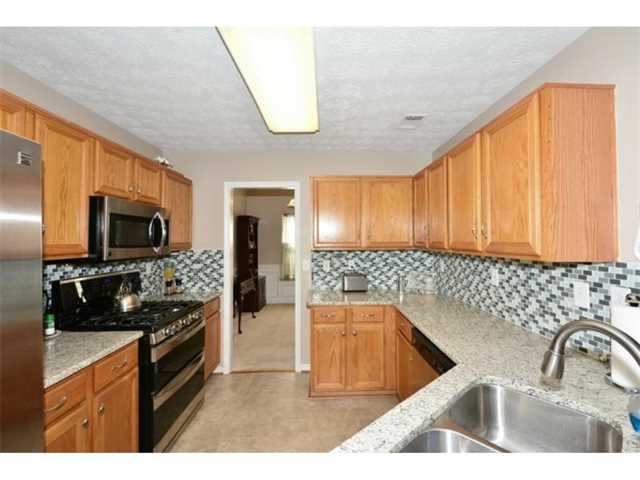 3374 Windsor Valley Ct, Duluth, GA 30096 photo 4