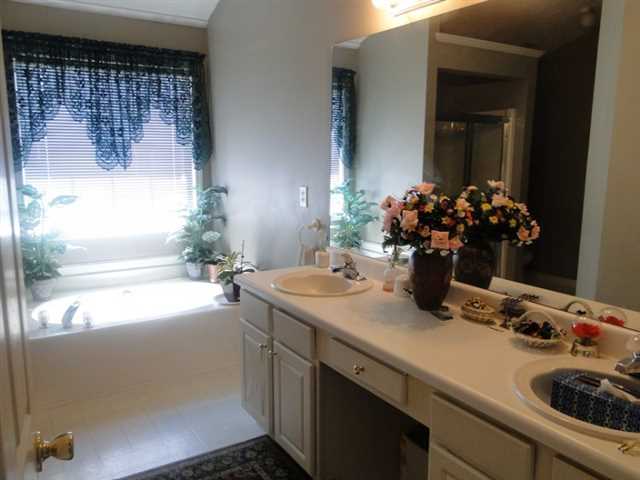 3329 Hampton Trace Ct, Buford, GA 30519 photo 14