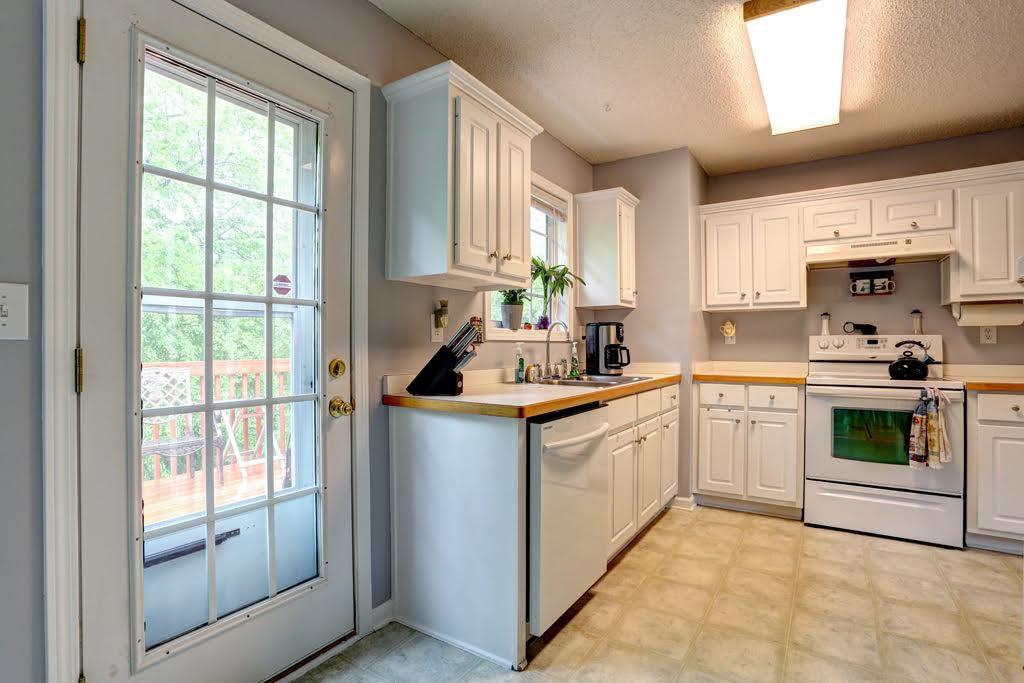 516 Ryan Ln, Winder, GA 30680 photo 6
