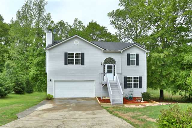 516 Ryan Ln, Winder, GA 30680 photo 1