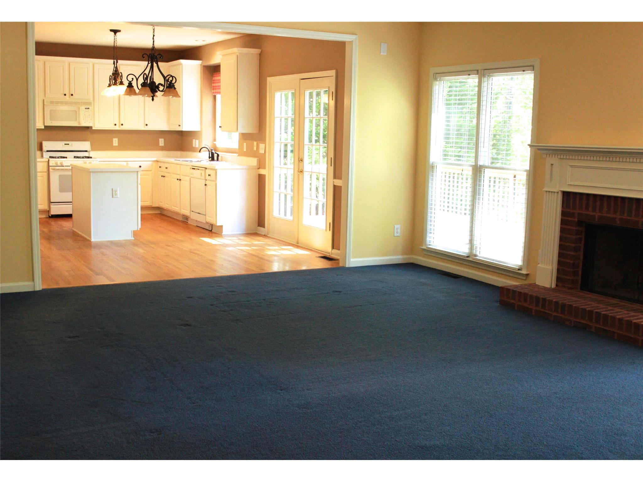 3685 Old Suwanee Rd, Suwanee, GA 30024 photo 3