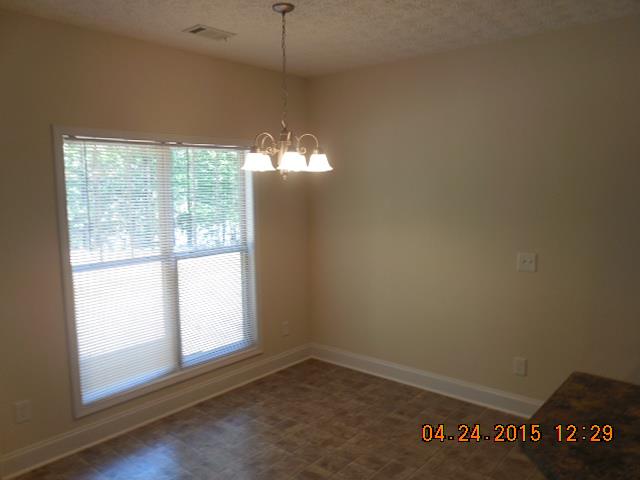 172 White Oak Dr, Jackson, GA 30233 photo 4