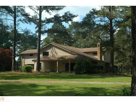 431 Lufbery Cir, Williamson, GA 30292 photo 1