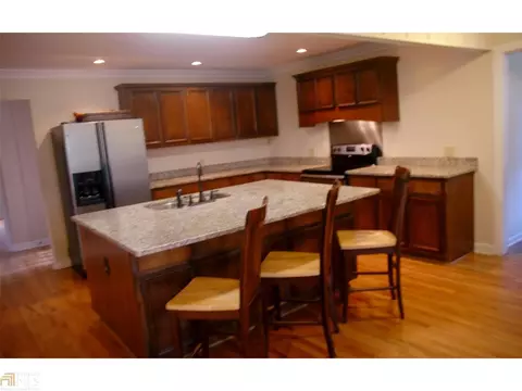 431 Lufbery Cir, Williamson, GA 30292 photo 2