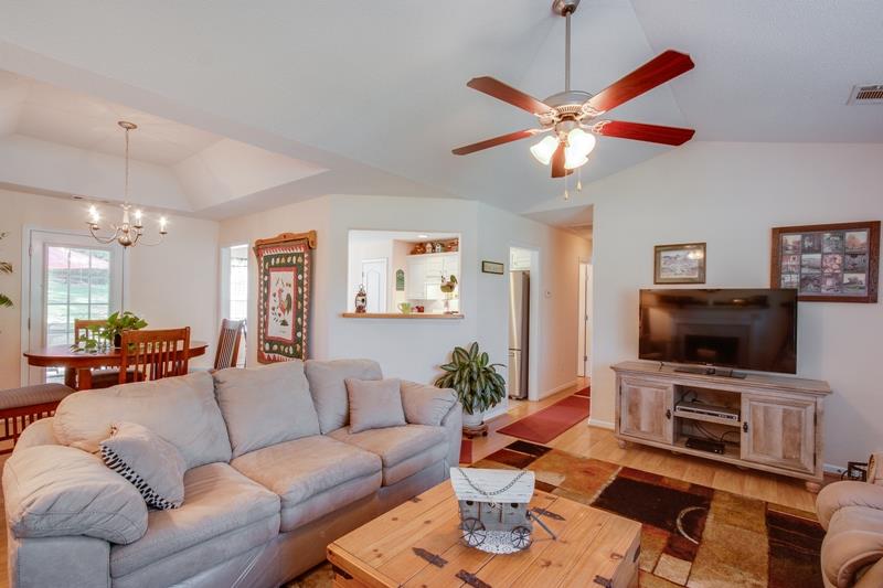 729 Moonlite Trce, Winder, GA 30680 photo 6