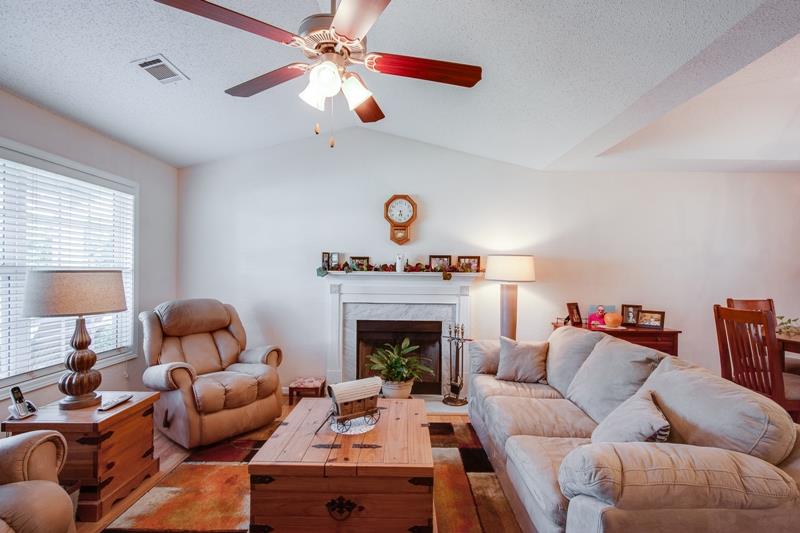 729 Moonlite Trce, Winder, GA 30680 photo 5