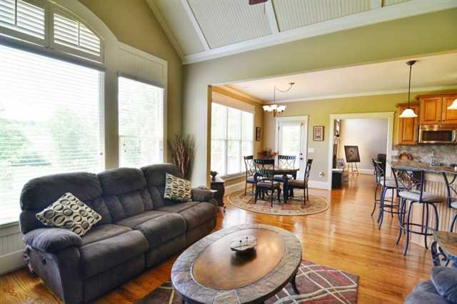143 N Fork Dr, Pendergrass, GA 30567 photo 8