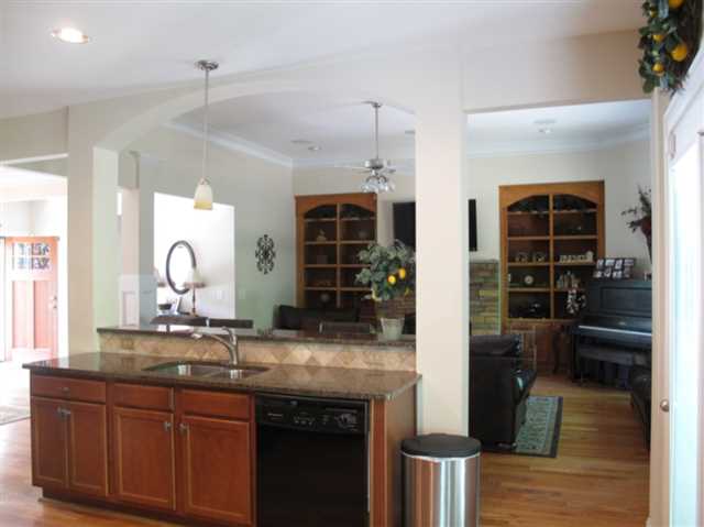 1942 Hearthstone Ct, Winder, GA 30680 photo 9
