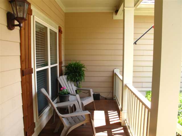 1942 Hearthstone Ct, Winder, GA 30680 photo 4