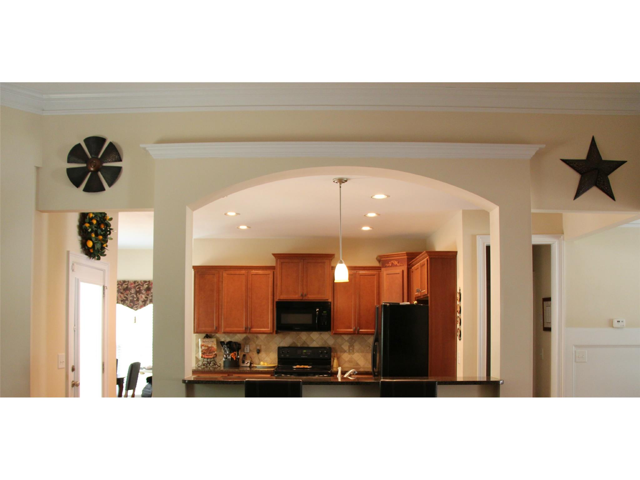 1942 Hearthstone Ct, Winder, GA 30680 photo 11