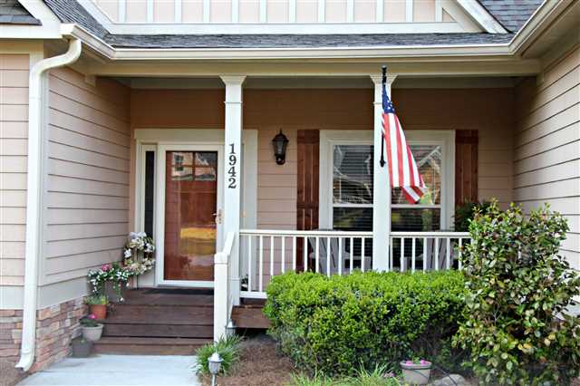 1942 Hearthstone Ct, Winder, GA 30680 photo 3