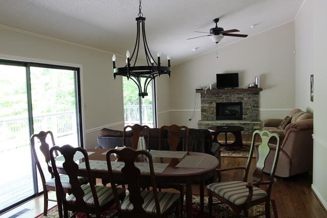 419 Currahee Pt, Toccoa, GA 30577 photo 7