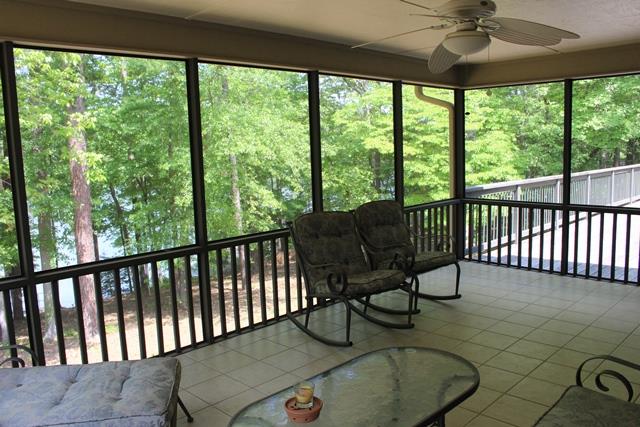 419 Currahee Pt, Toccoa, GA 30577 photo 19