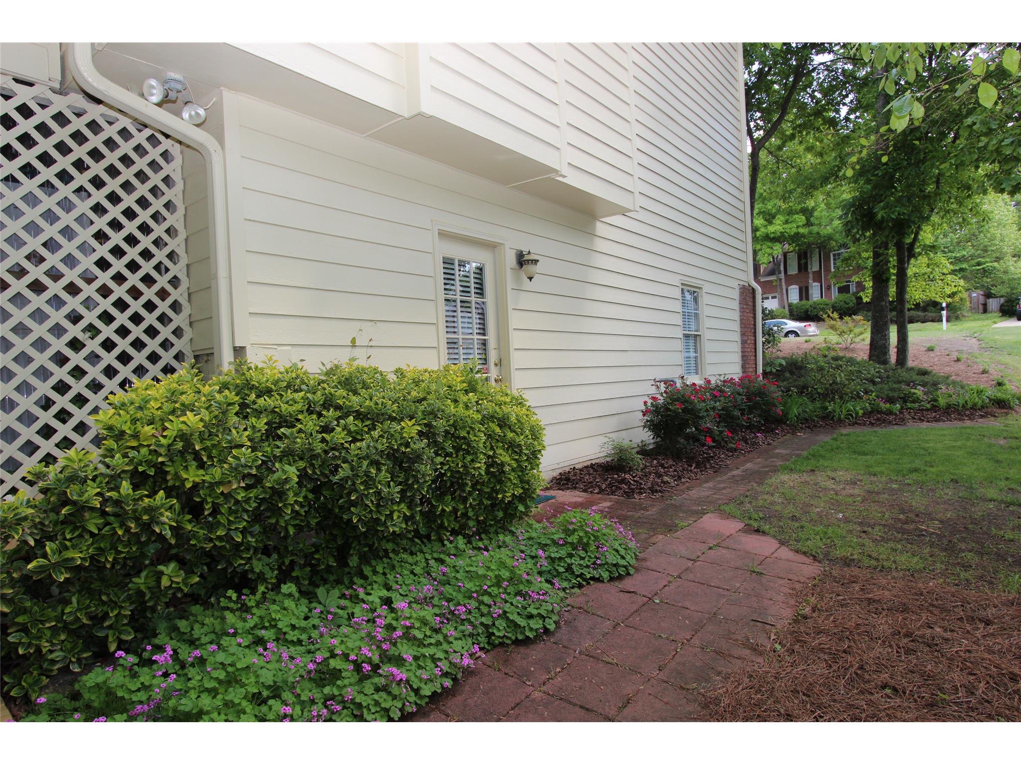 4865 Thicket Path, Acworth, GA 30102 photo 24