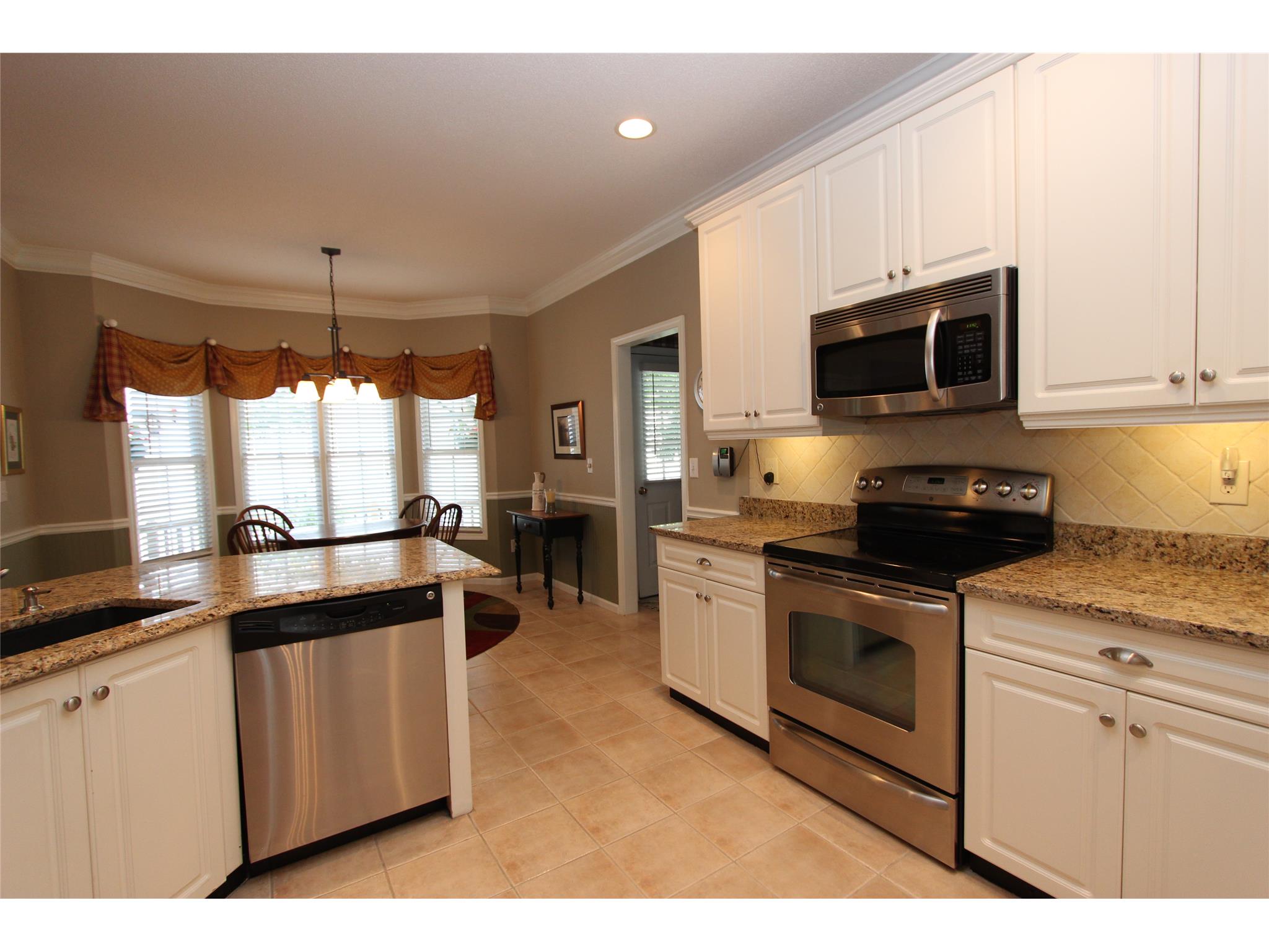 4865 Thicket Path, Acworth, GA 30102 photo 9