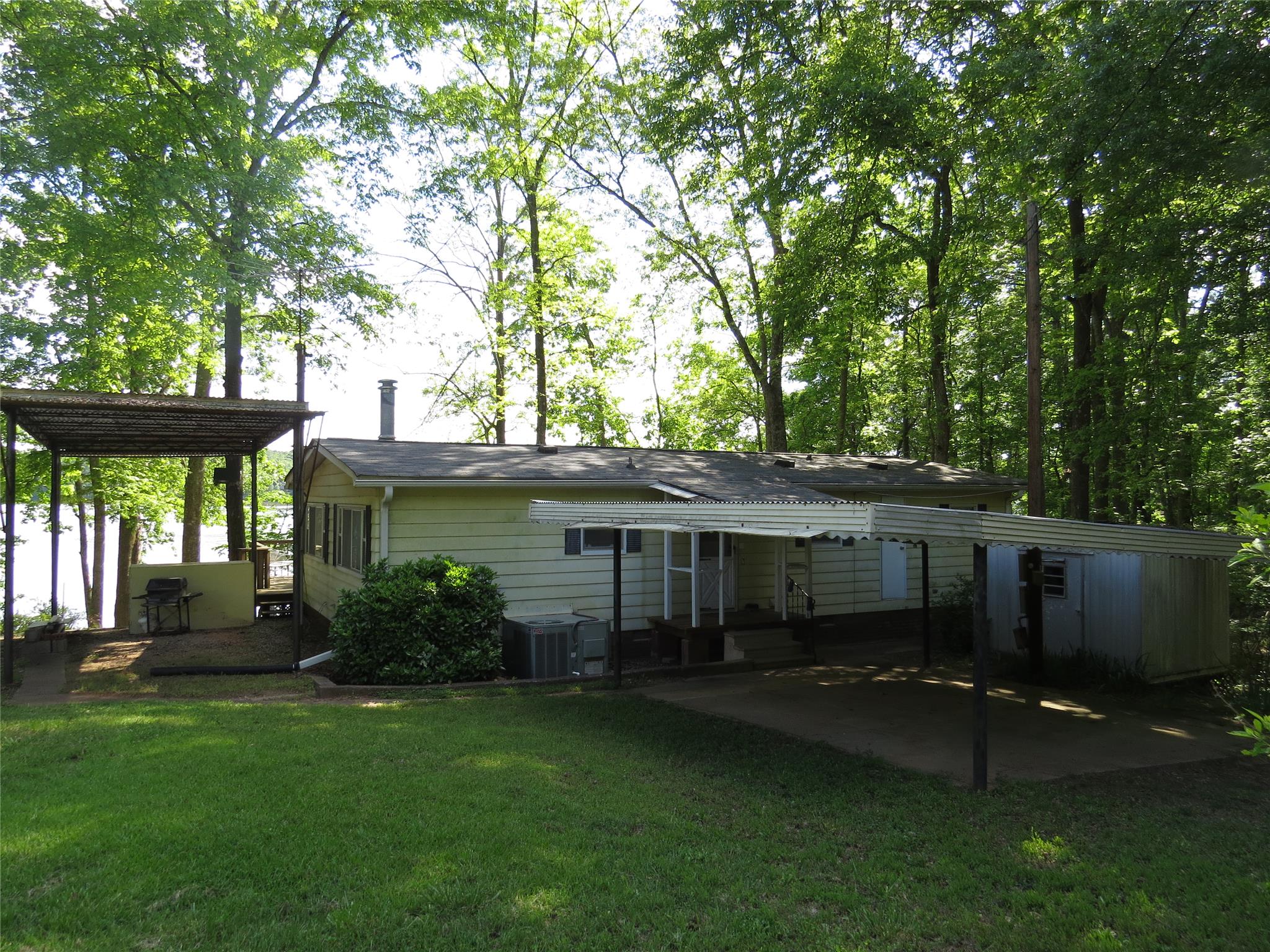 265 Oscar Ln, Jackson, GA 30233 photo 1