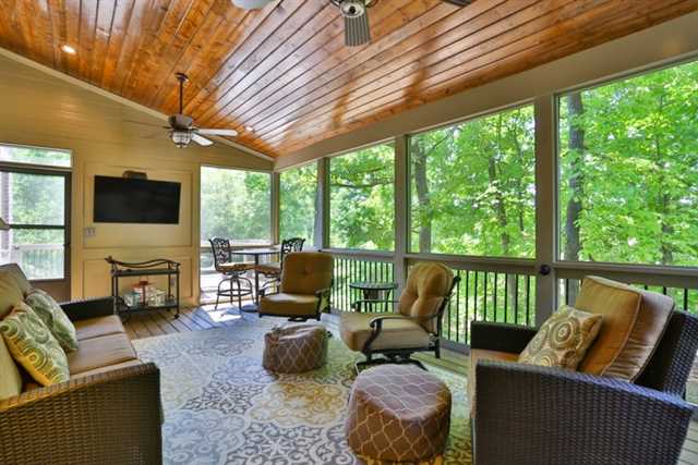 9030 Cranwell Trce, Suwanee, GA 30024 photo 23