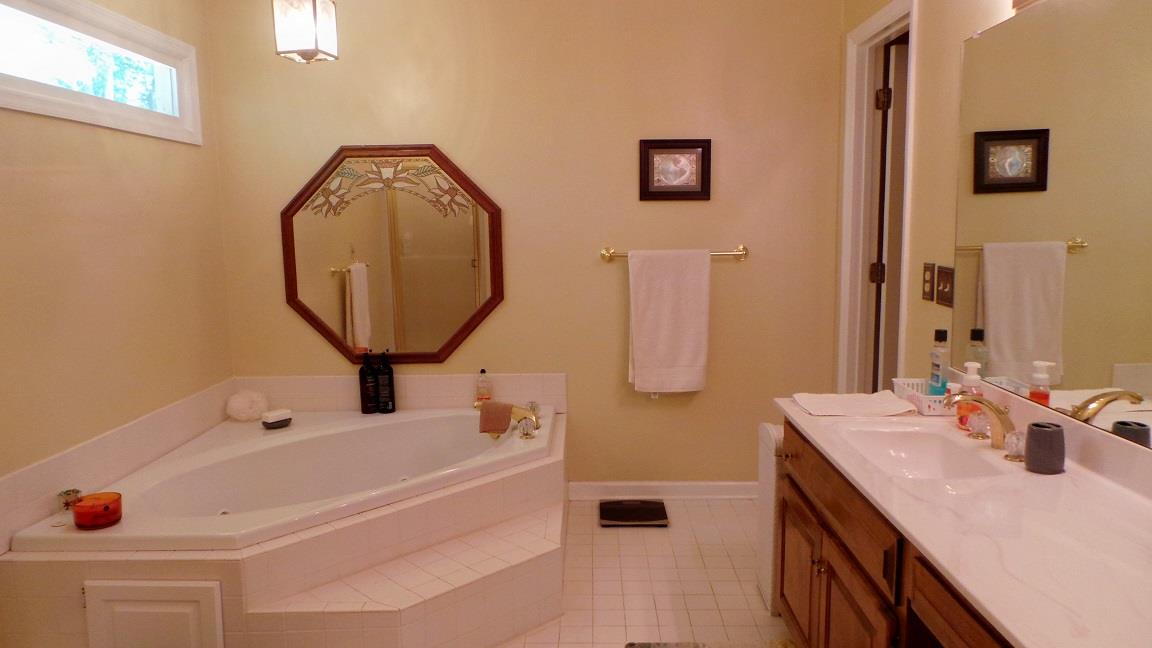 205 Ashford Cir, Lagrange, GA 30240 photo 17